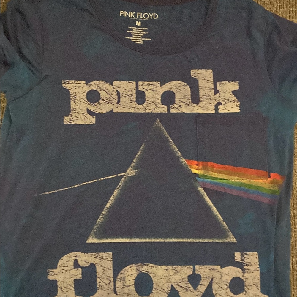 Pink Floyd Tee with Rainbow Graphic - Picture 1 of 1
